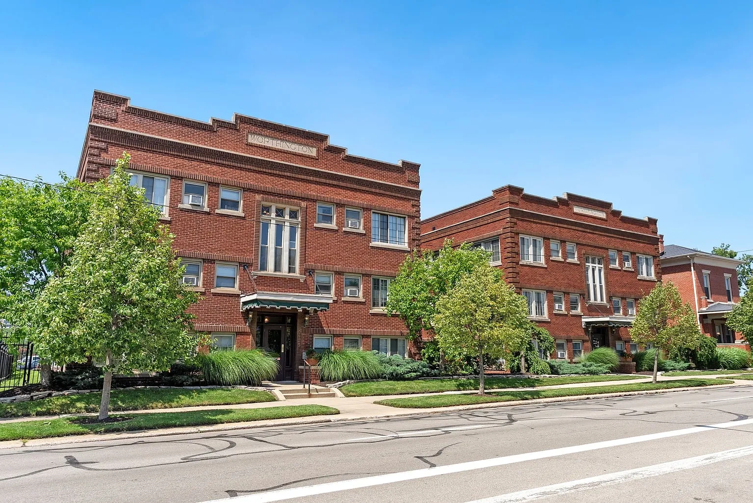 Historic Worthington Manor Apartments – photo 2