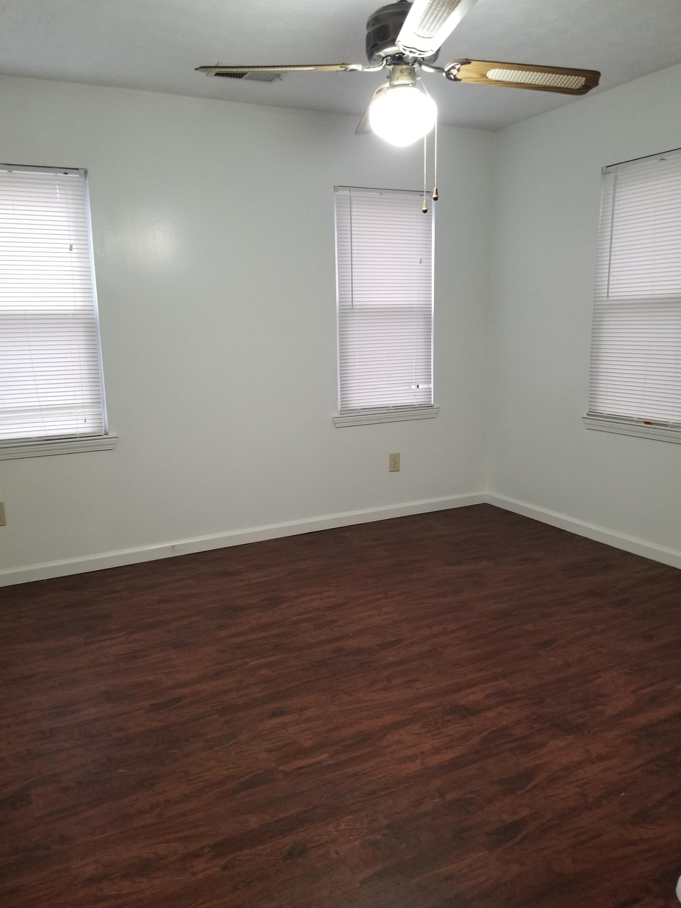 355 10th St NW unit 2 – photo 4