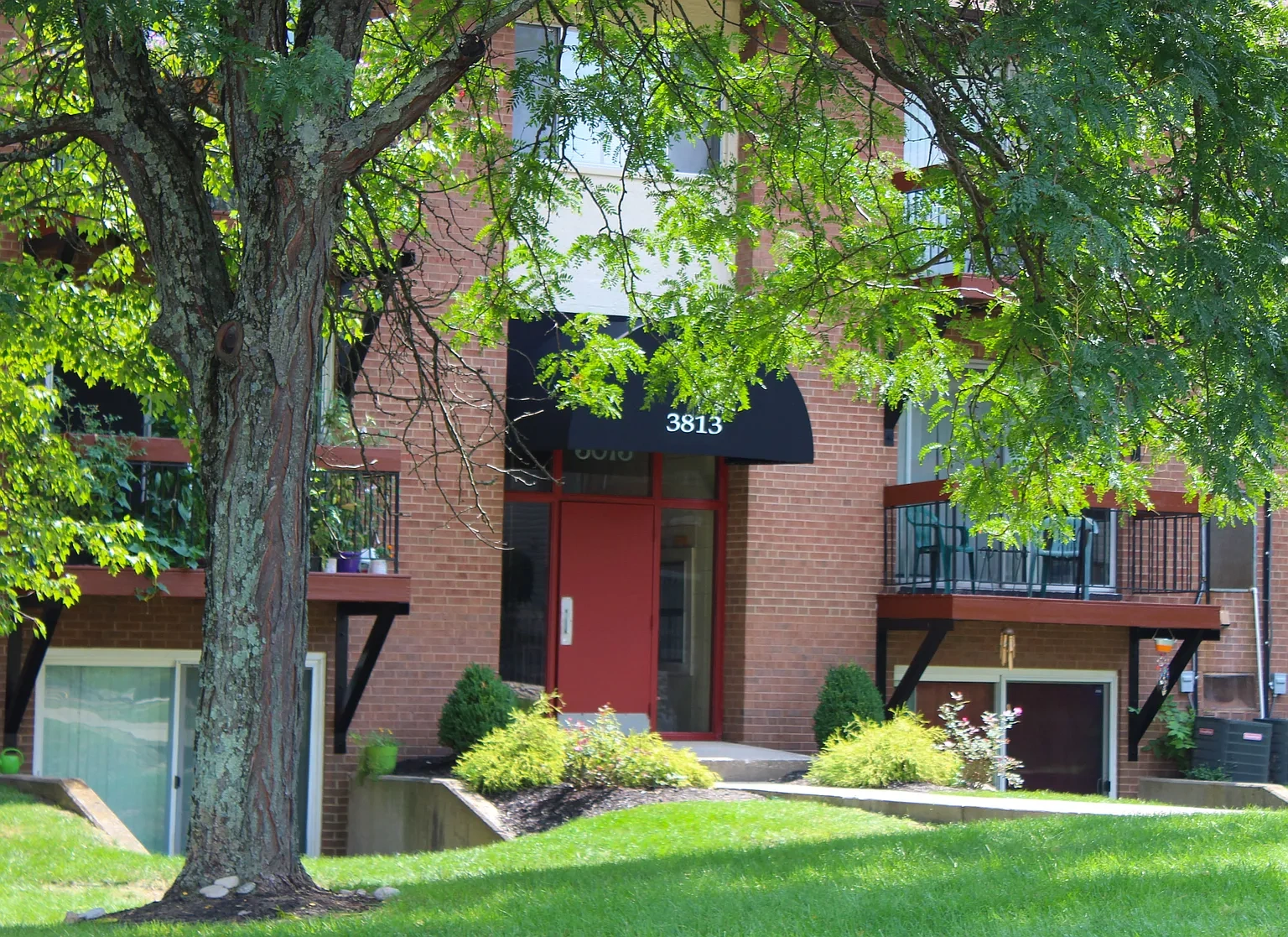 Fox Run Apartments – photo 1