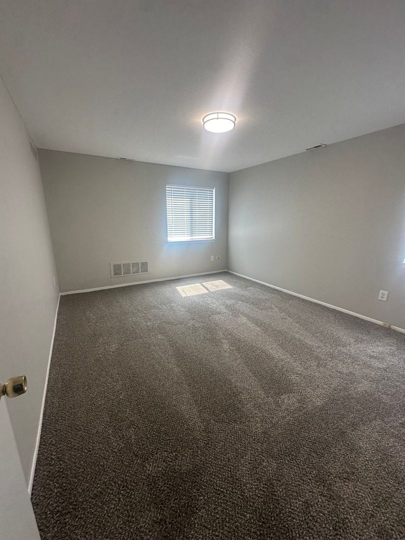 30250 W 12 Mile Rd unit C103 – photo 5