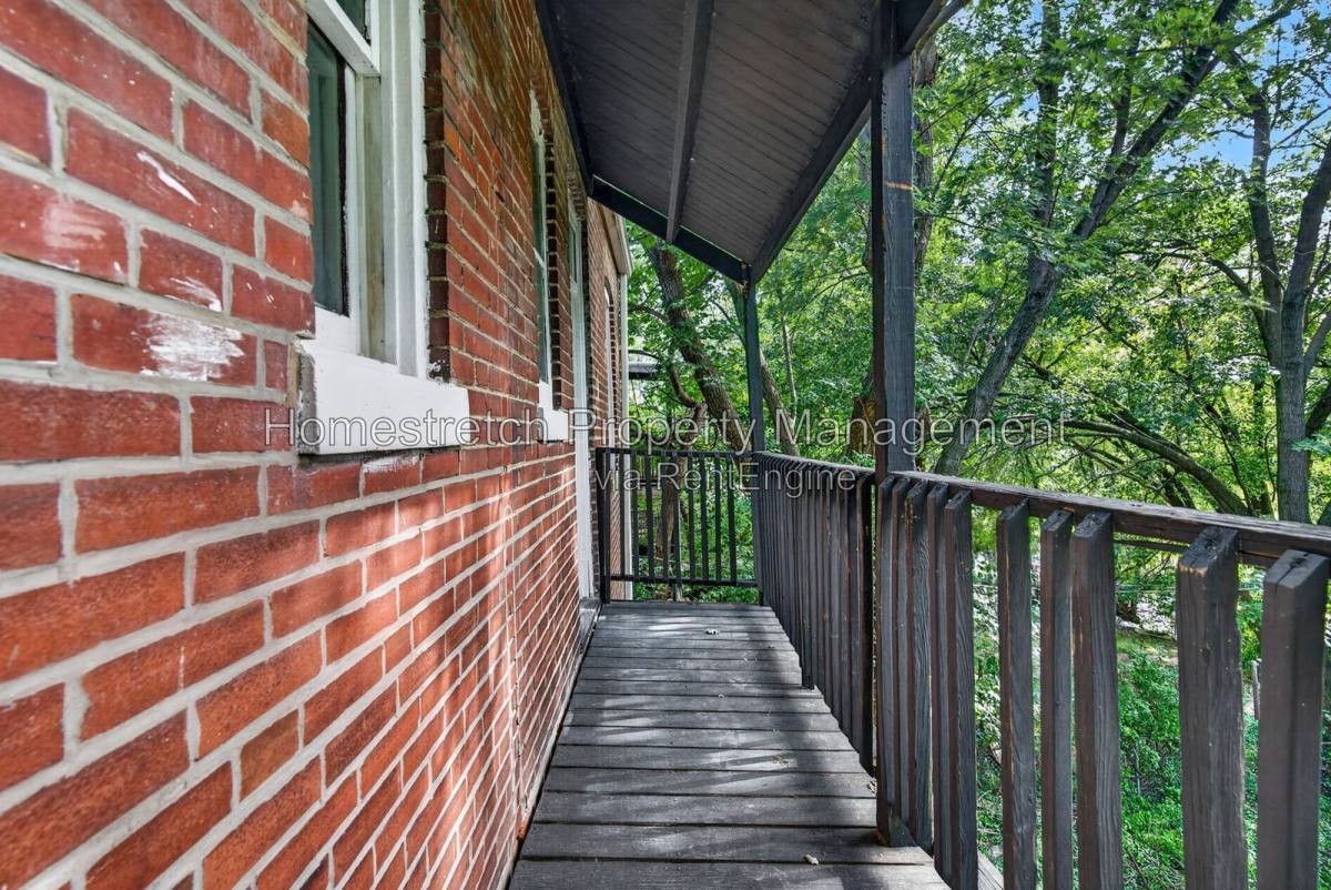 3223 Minnesota Ave unit 2F – photo 4