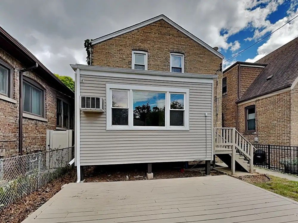 1637 N Nashville Ave – photo 3