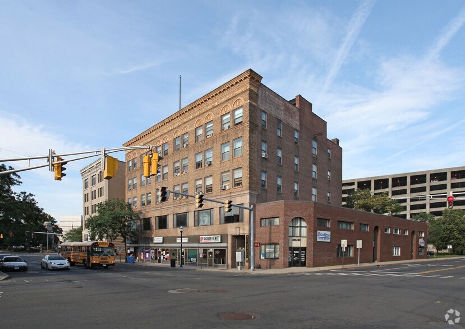 292 Main St unit 506 – photo 4