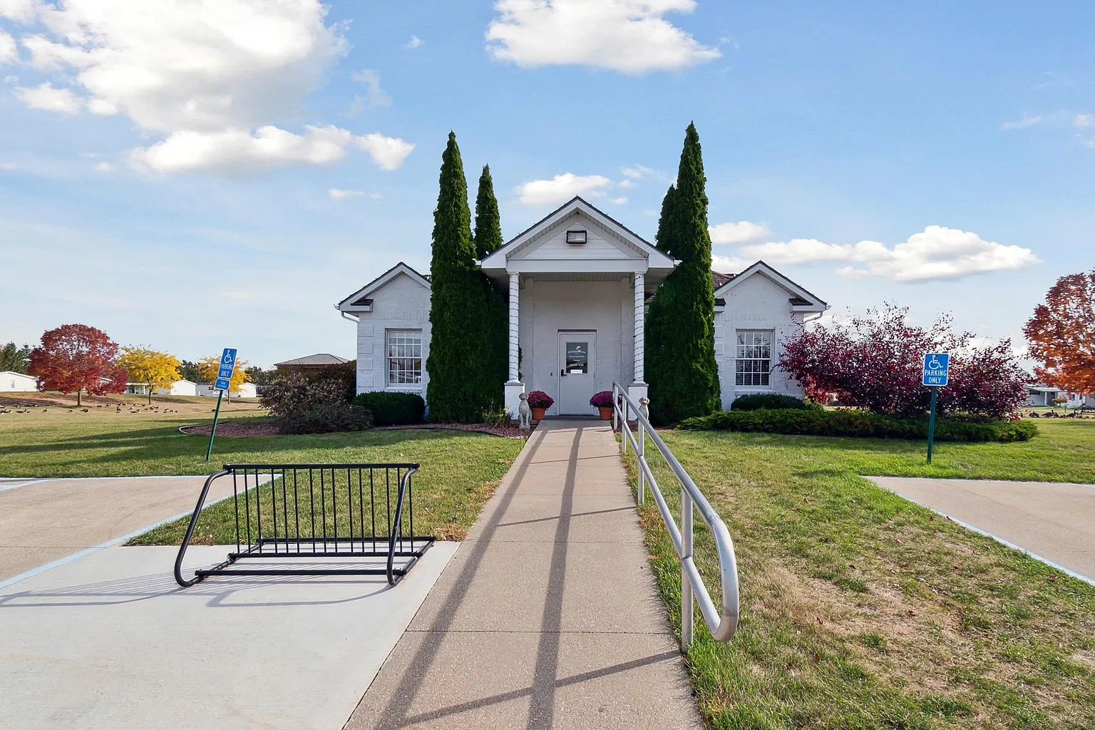Lakeview Estates on Lawndale – photo 2