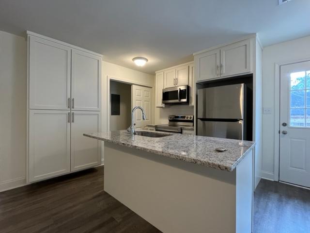 549 Wonder Ln – photo 1