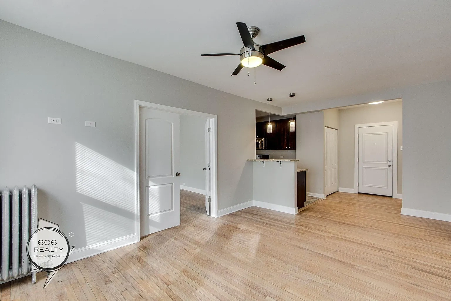 834 East 53rd Street – photo 5