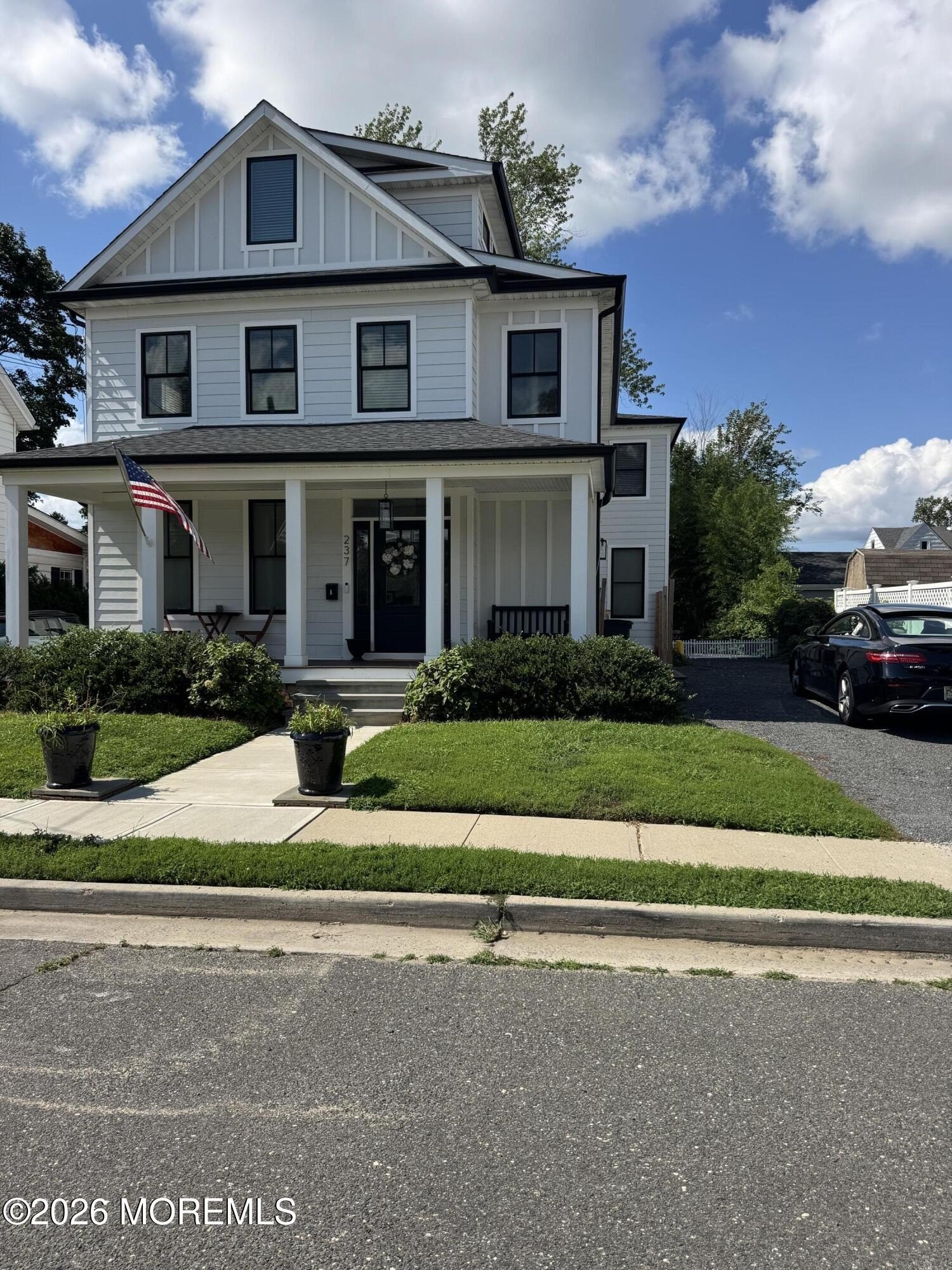 237 Mechanic St #B – photo 1