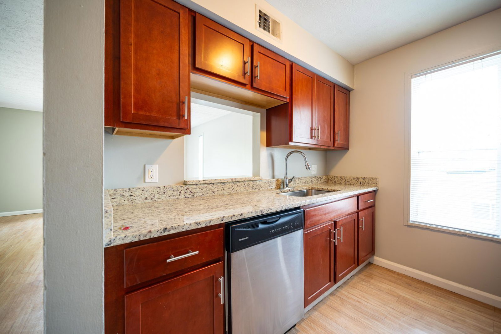 970 Quay Ave unit B – photo 1
