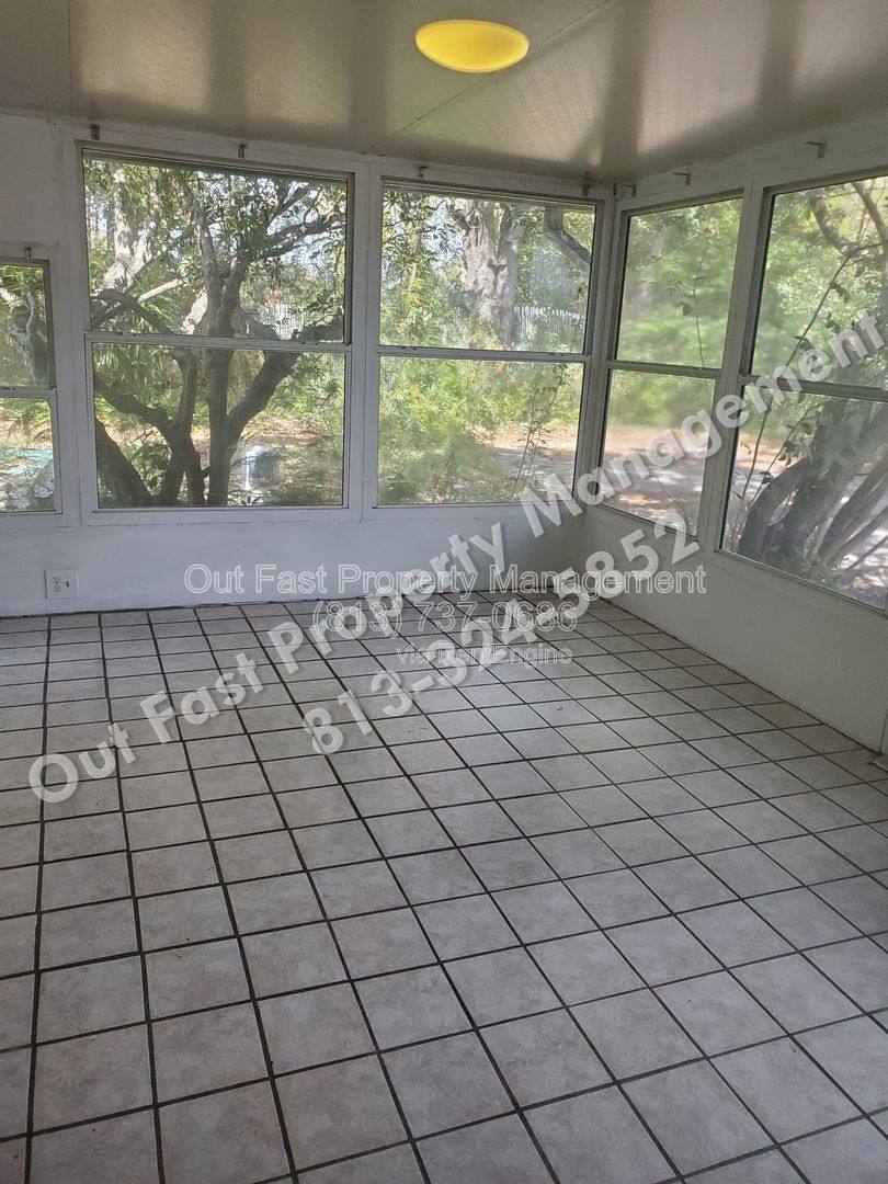 4811 Drift Tide Dr – photo 2