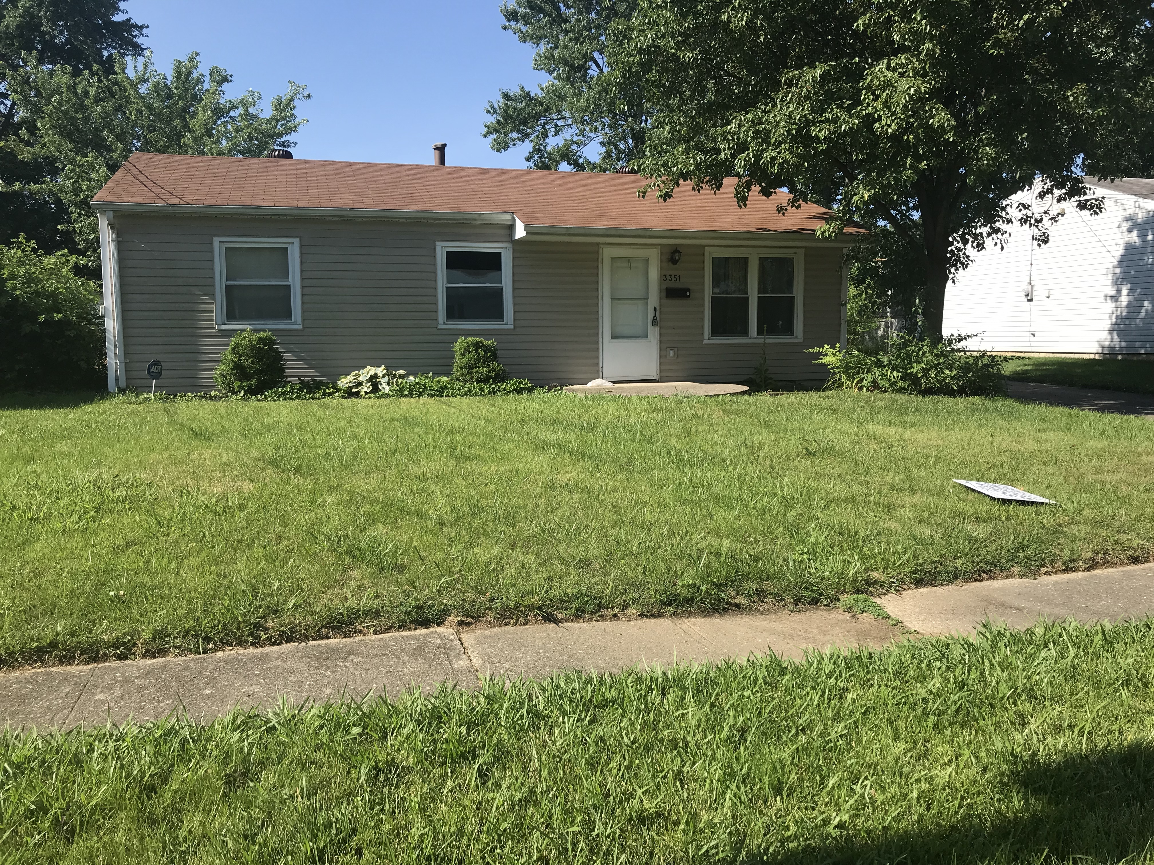 3351 Ainsworth Dr – photo 1