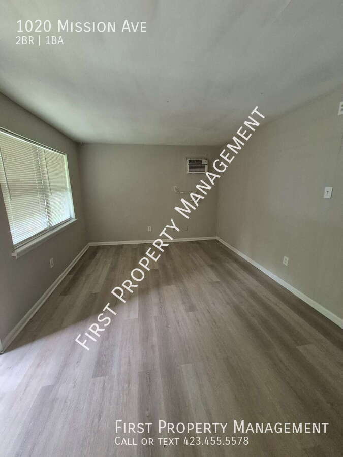 1020 Mission Ave – photo 2
