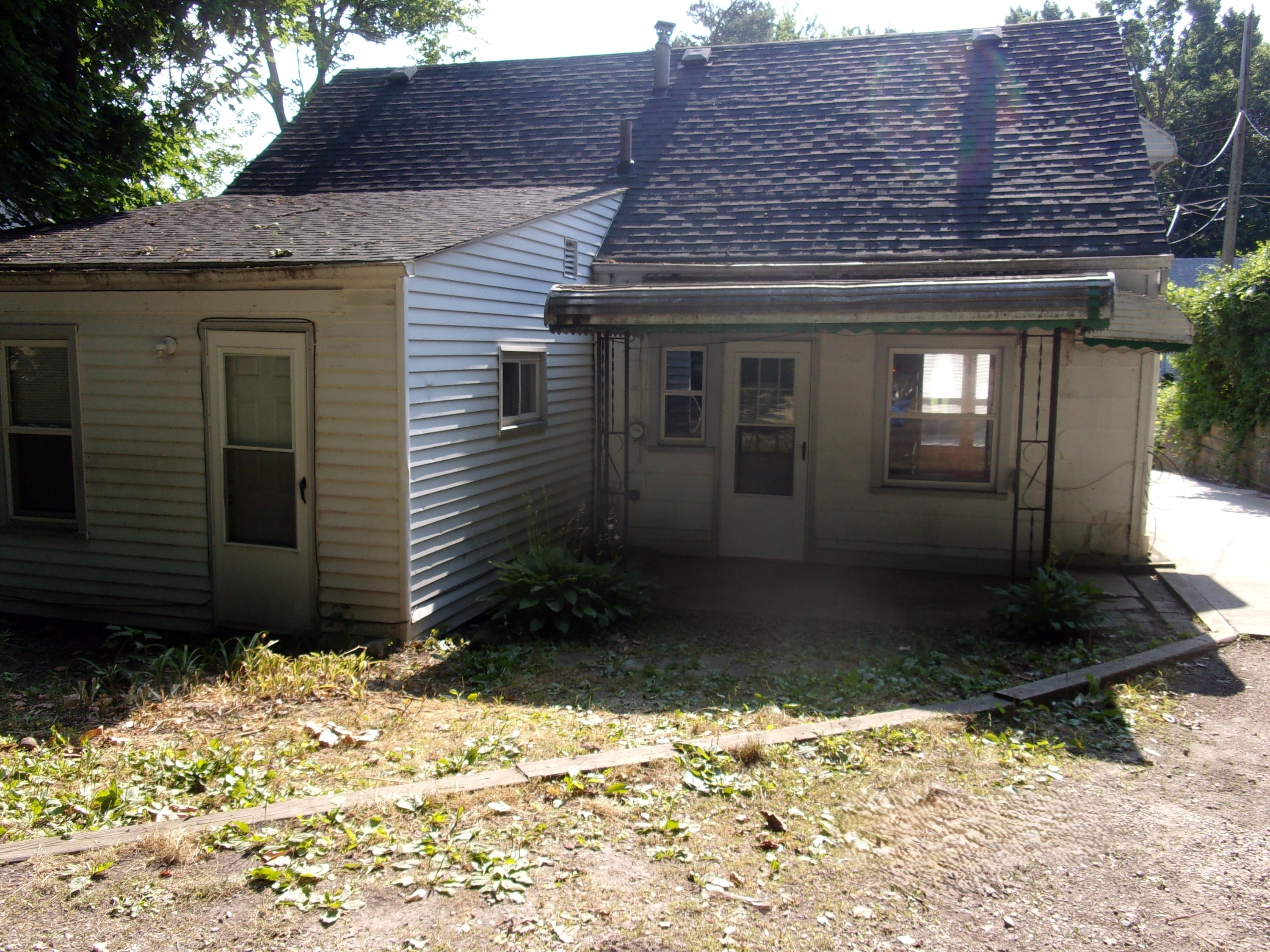 2356 Bailey Rd – photo 3