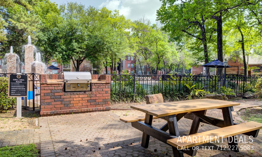 200 Dominion Park Dr – photo 4