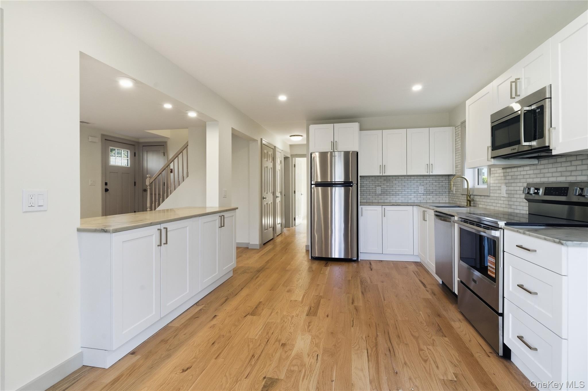 336 2nd St – photo 5