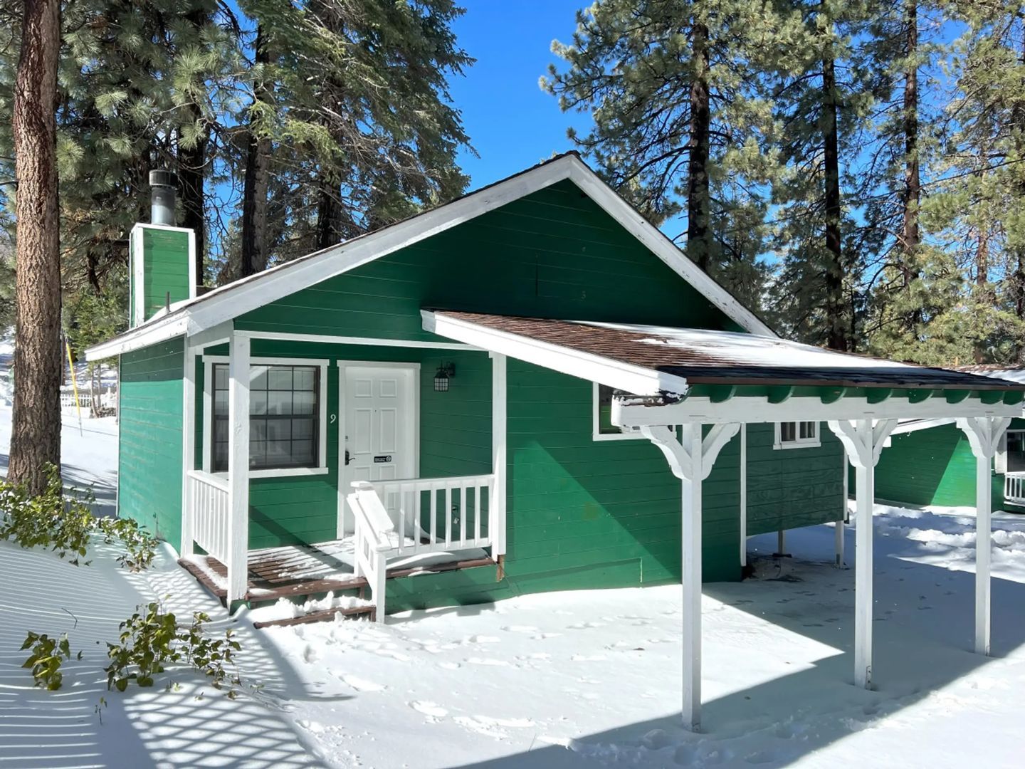 40393 Big Bear Blvd unit Bear Manor 9 – photo 1