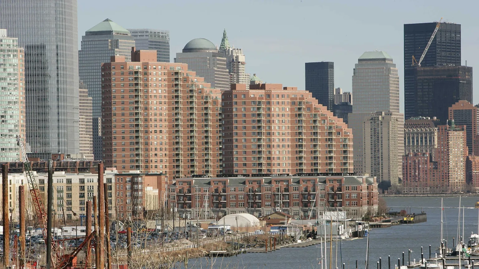 Portside Towers – photo 5