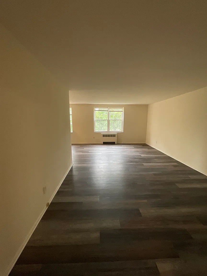 3290 Warrensville Center Rd, Shaker Heights – photo 2