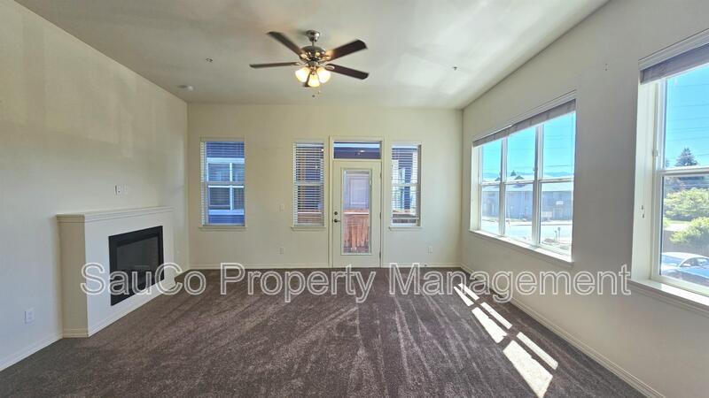 33763 E Columbia Ave unit 7 – photo 2