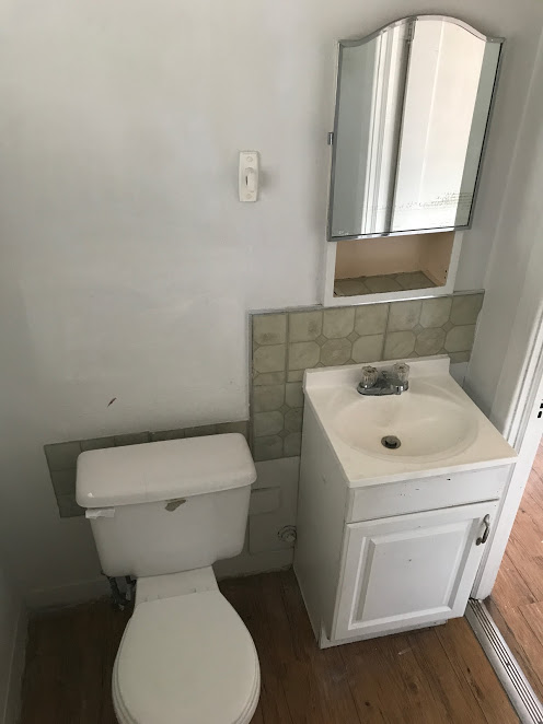 585 N Main St – photo 5