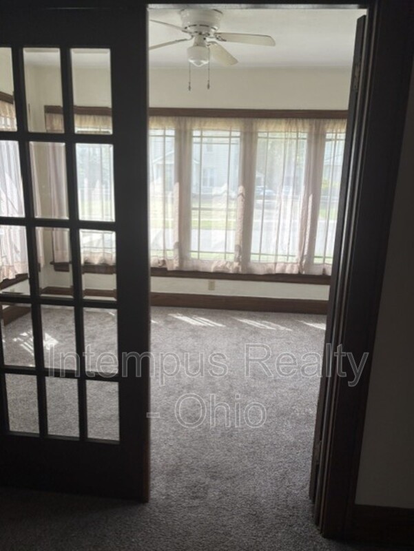 43 Manchester Ave – photo 5