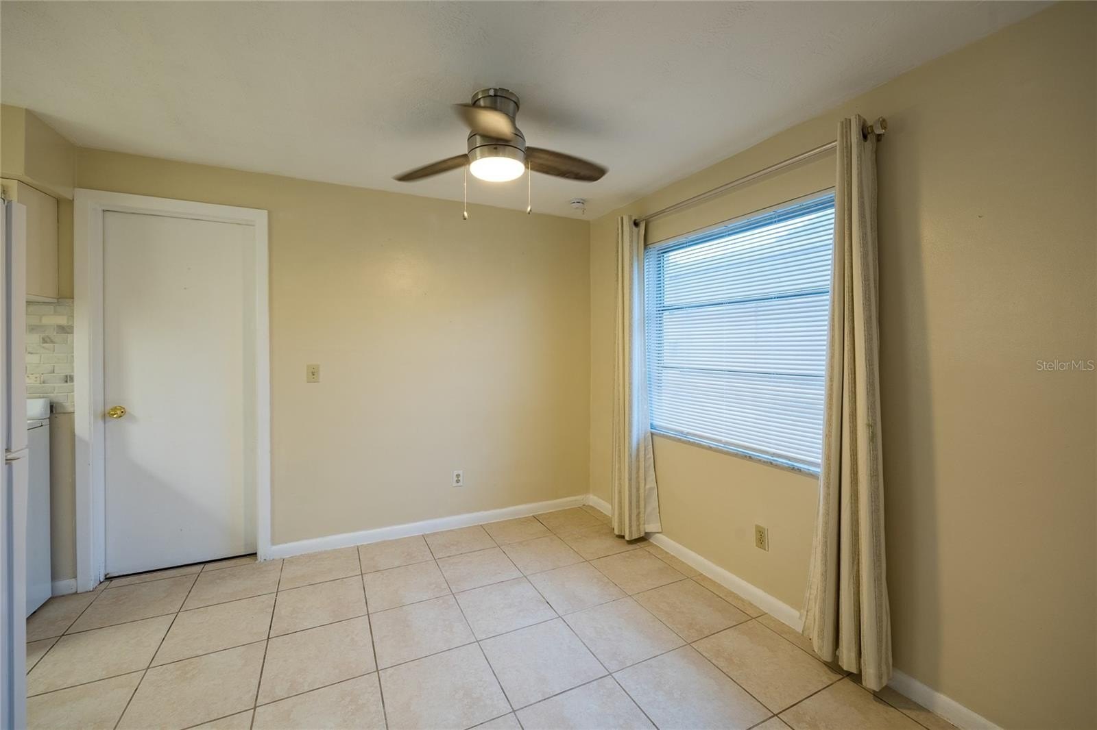 400 S Meteor Ave – photo 3