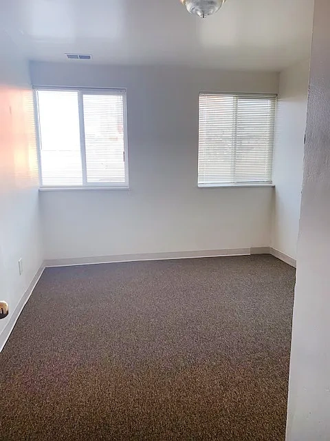 321 - 393 West 5th Avenue – photo 4