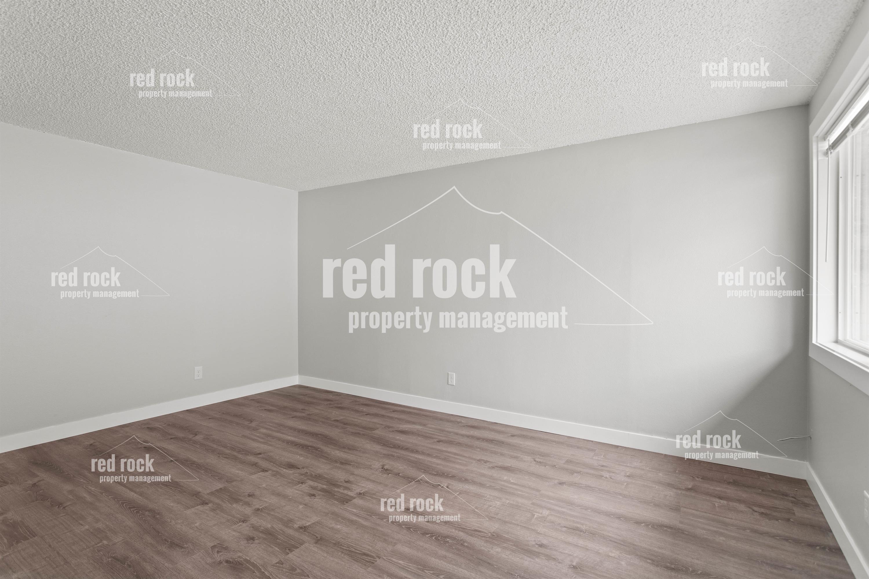 2424 E Diamond Ave unit 1 – photo 4