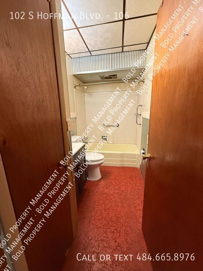 102 S Hoffman Blvd – photo 5