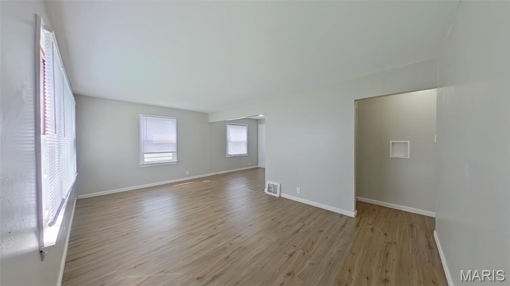 1057 Gabriel Dr – photo 5