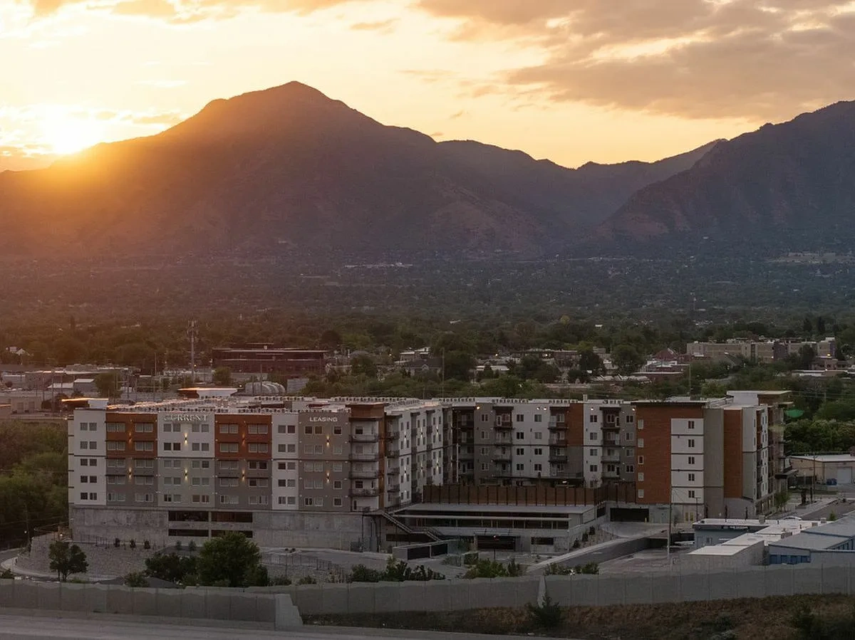 Current Apartments – photo 2