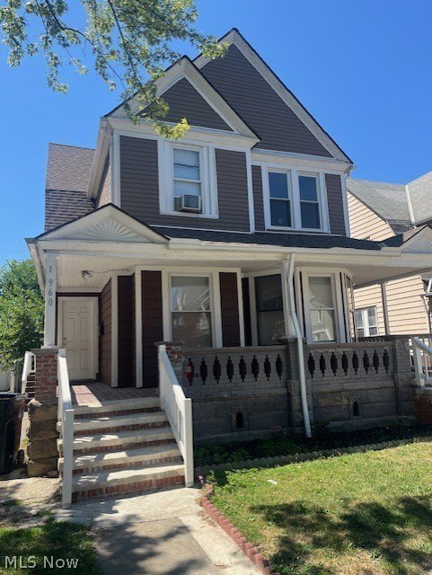 1958 E 120th St #1 – photo 1
