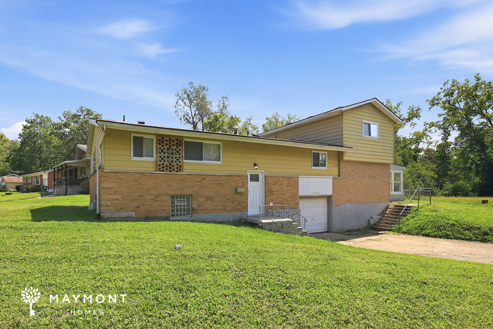 1142 Normdave Dr – photo 5