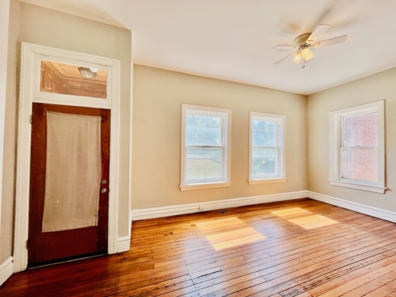 2807 Miami St – photo 3