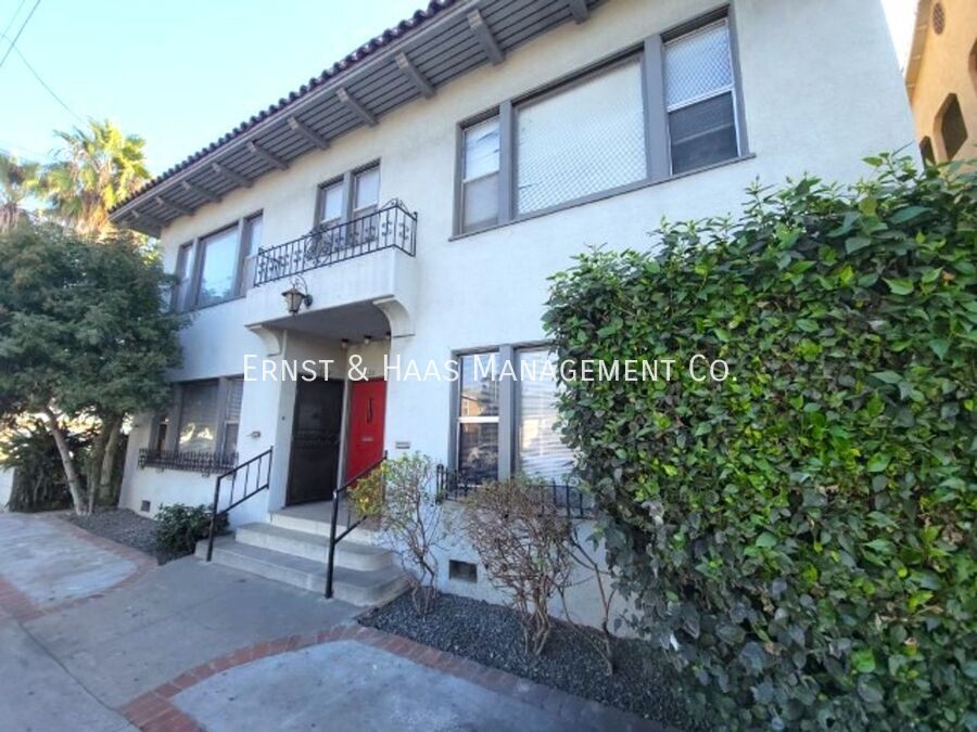 1618 E 4th St – photo 1