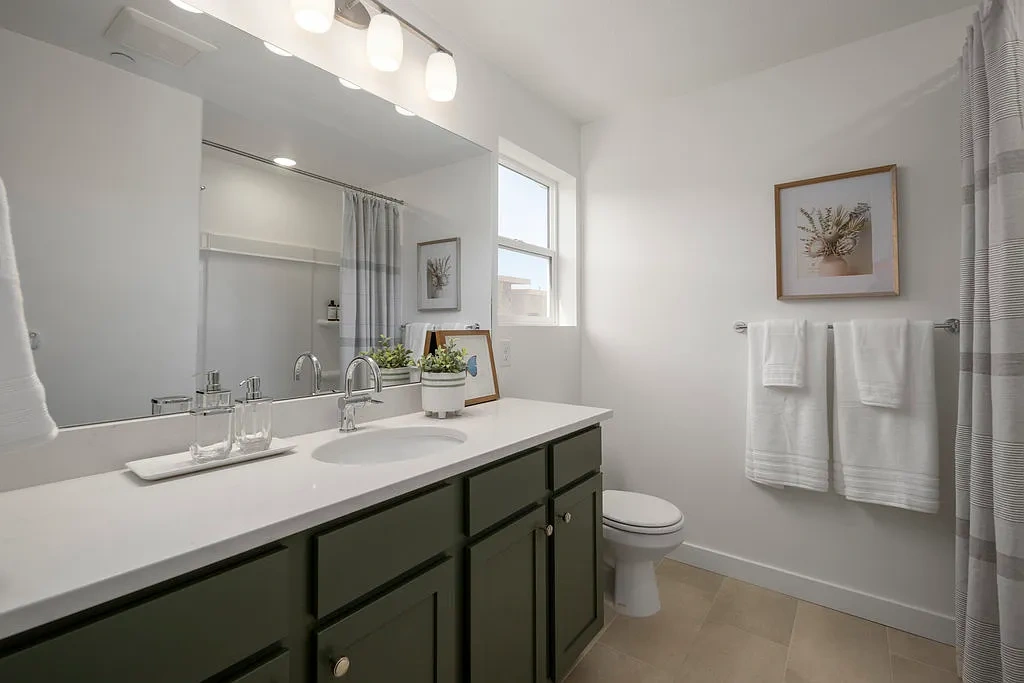 Azure Townhomes Phase I – photo 3