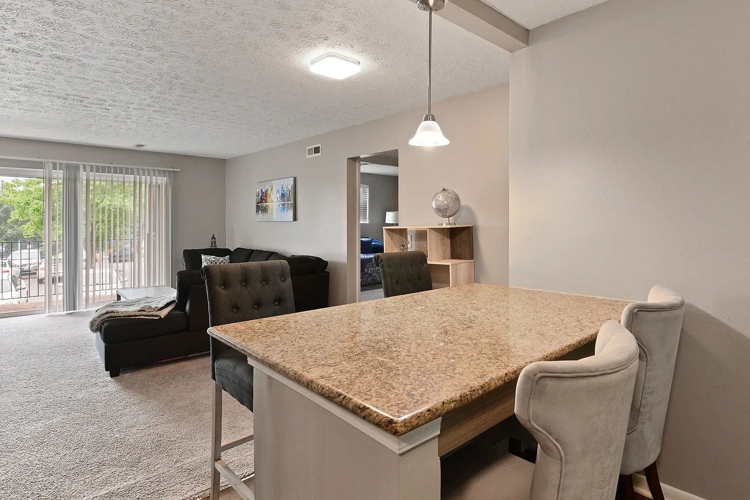 Heritage Hill Estates Apartments – photo 3
