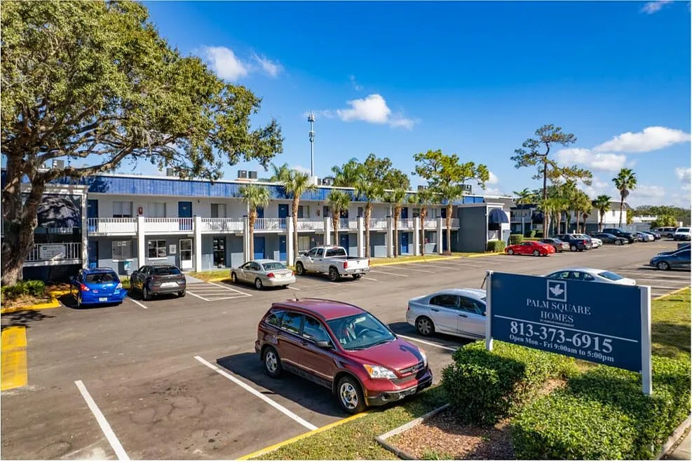 Palm Square Homes – photo 3