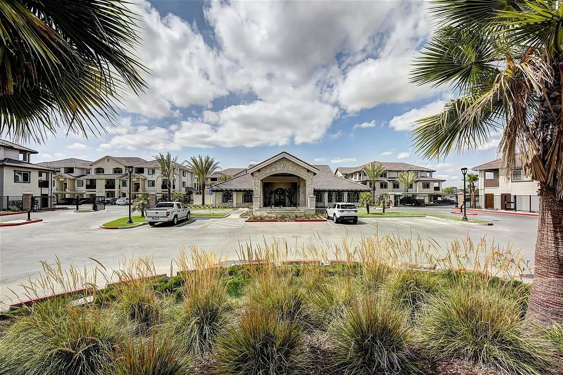 Palms at Morada – photo 2