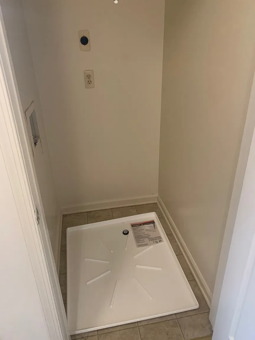 Victoria Village Apartments – photo 1