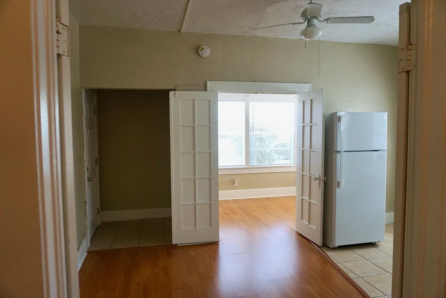 Apache Trail Apartments – photo 1