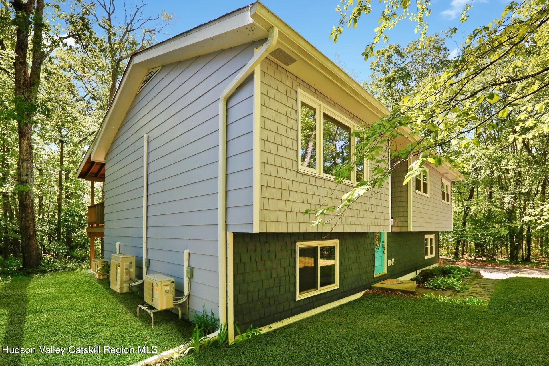 20 Mary Lou Ln – photo 4