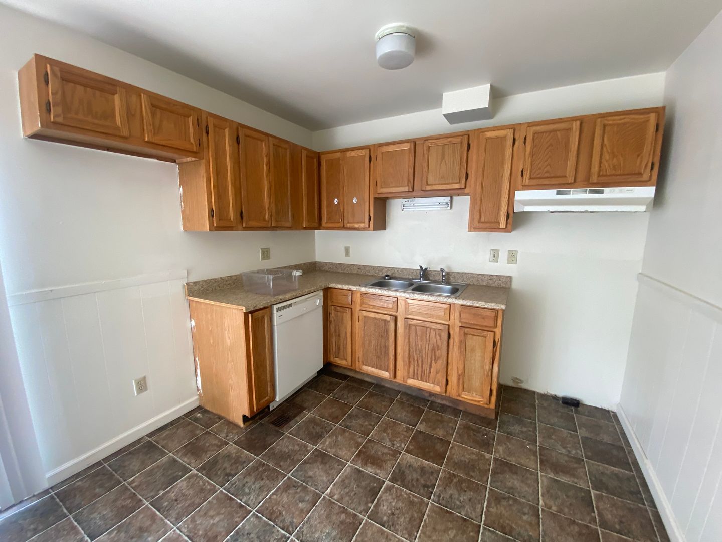 400 W College St unit 1 – photo 3