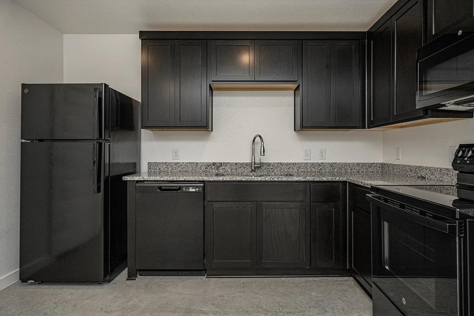 1250 Croft Ln – photo 1