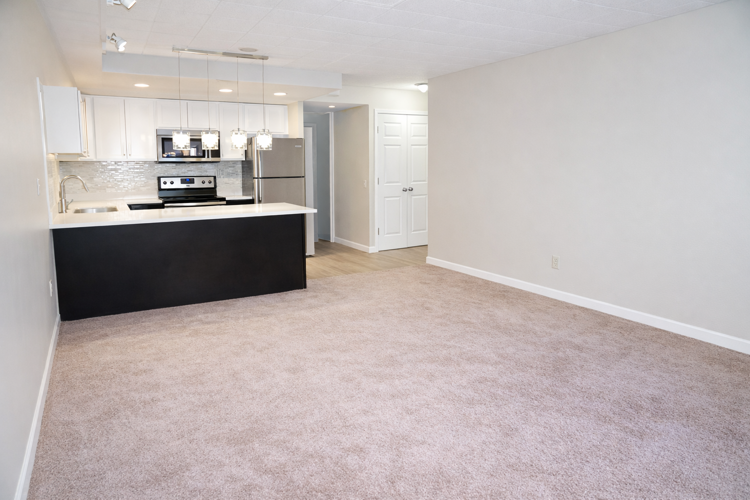 601 N Negley Ave unit 25 – photo 2