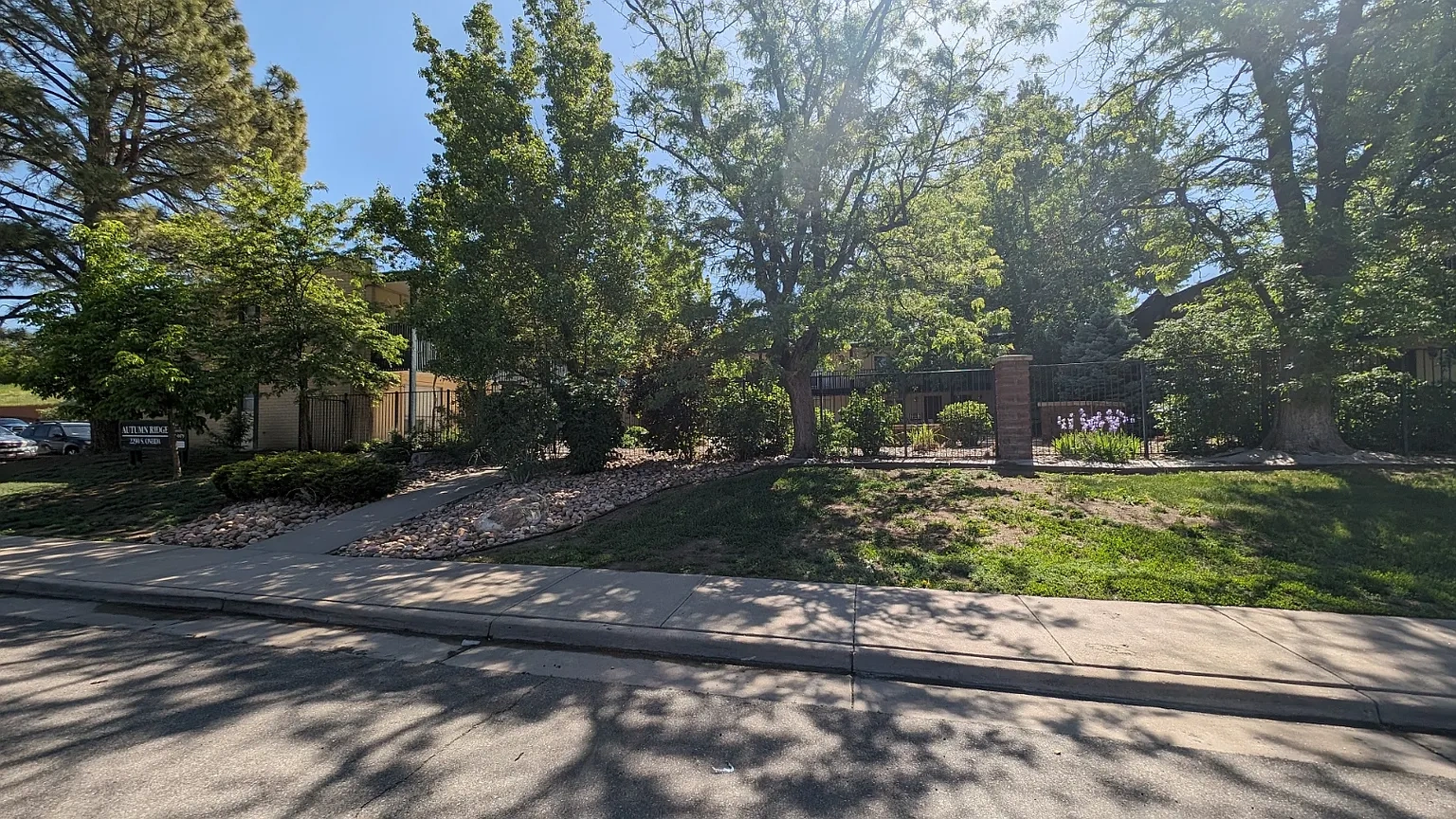 Autumn Ridge Apartments – photo 3