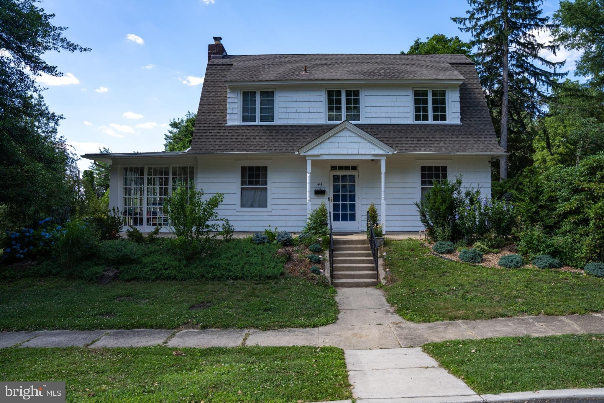 443 High St – photo 1