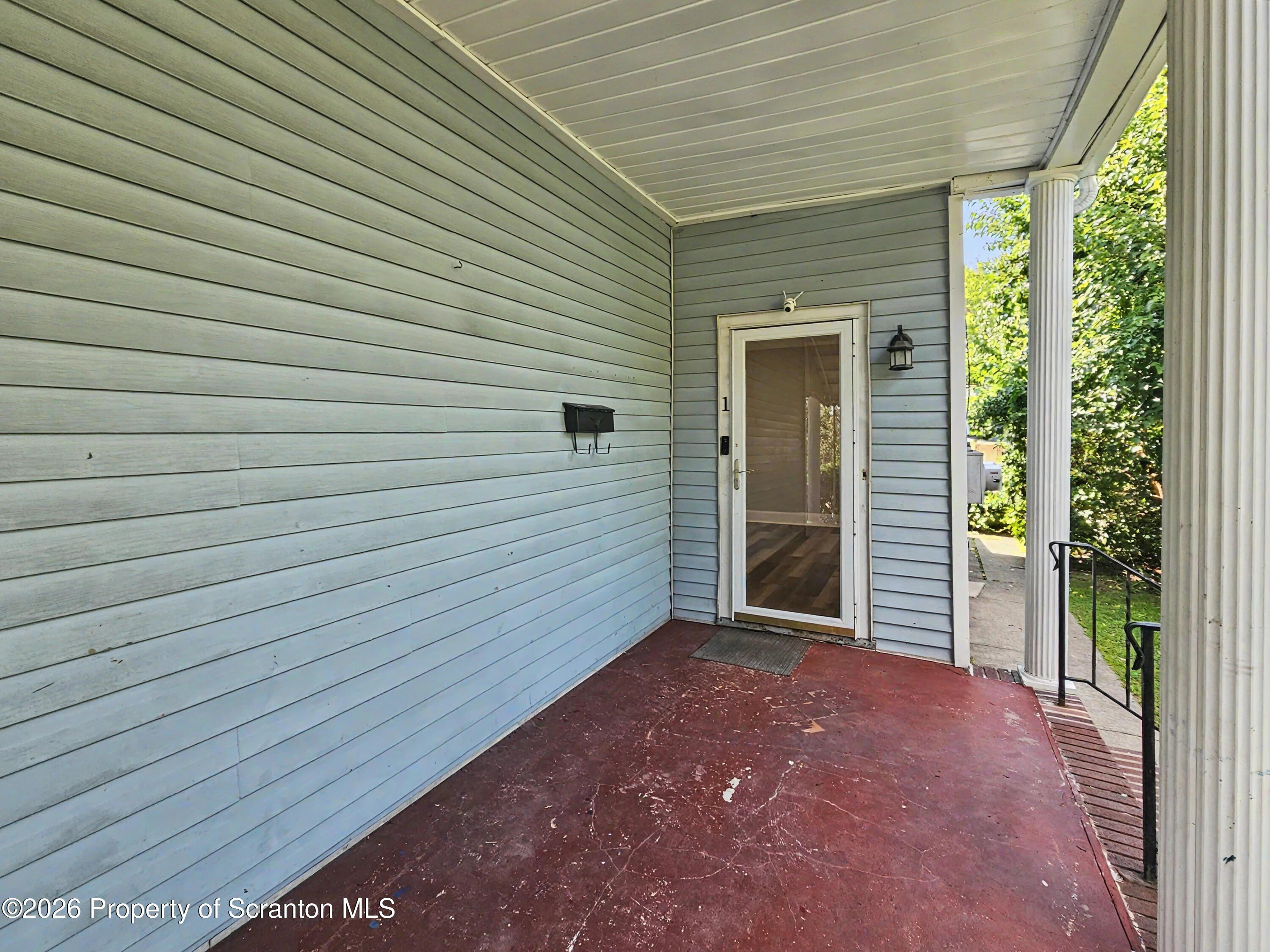828 Cedar Ave #1ST – photo 3