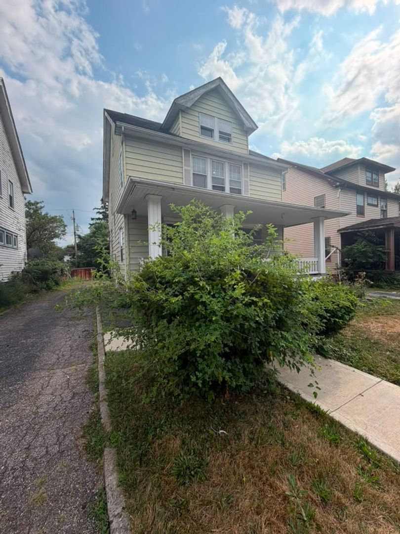 12704 Christine Ave – photo 2