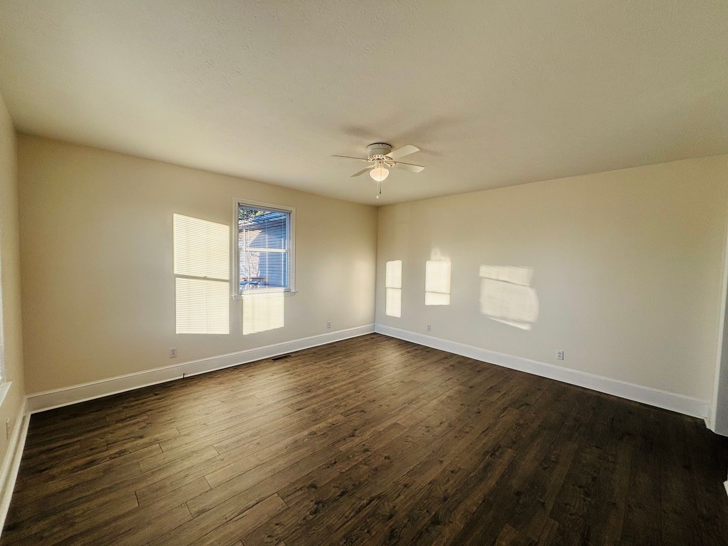 107 Chapel St unit B – photo 2