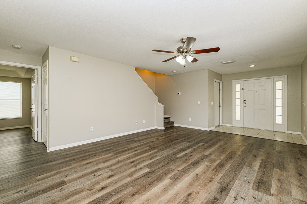 1818 Horsechestnut Ct – photo 4